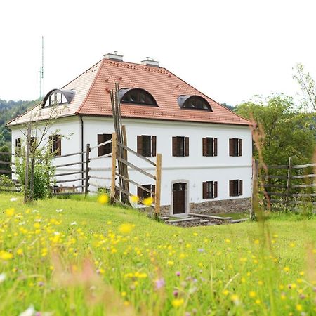 Fara Rejstejn Hotel Buitenkant foto