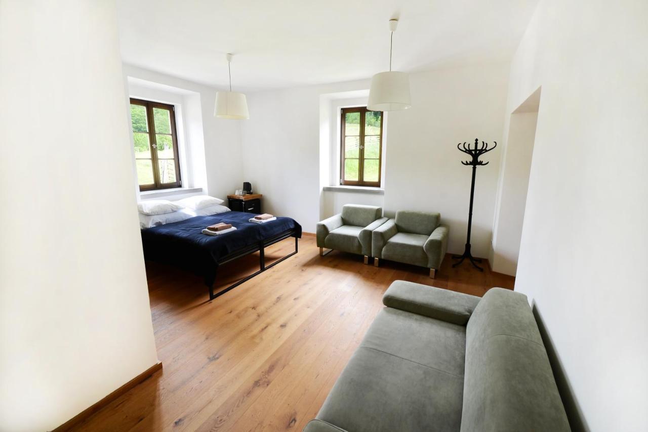 Fara Rejstejn Hotel Buitenkant foto